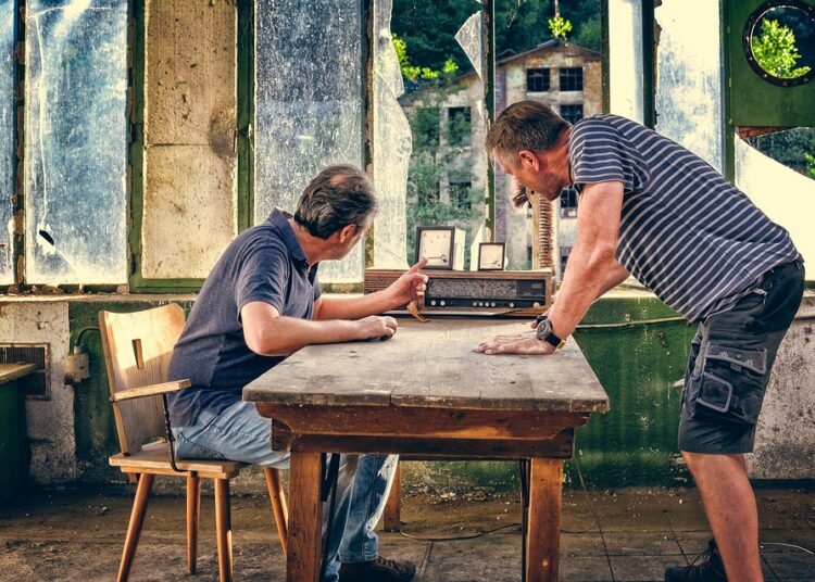 Unlocking the Power of Inquisitive Questions: A Guide to Curiosity and Growth